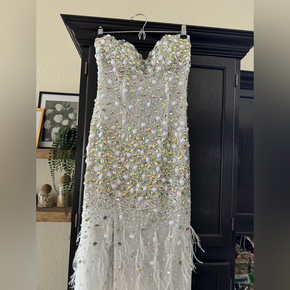 Prom Dress - Picture 2 of 7